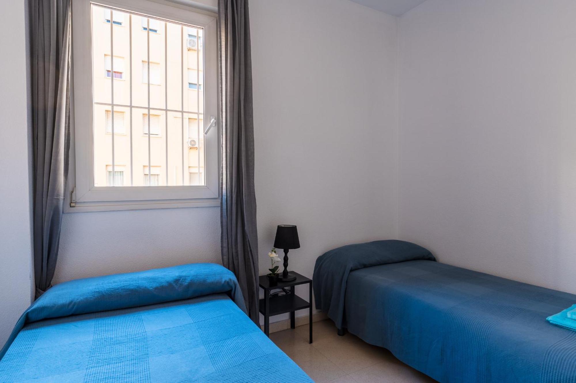 Piso Familiar Virgen Del Rocio Appartement Sevilla Buitenkant foto