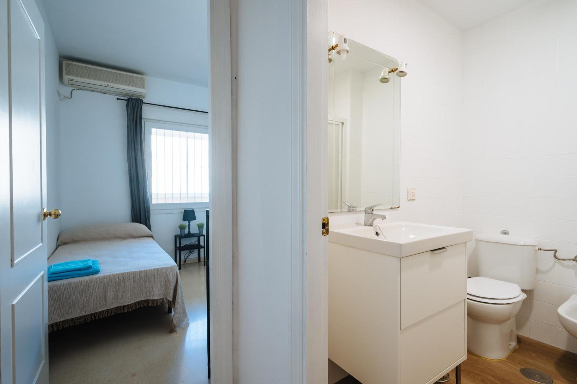 Piso Familiar Virgen Del Rocio Appartement Sevilla Buitenkant foto