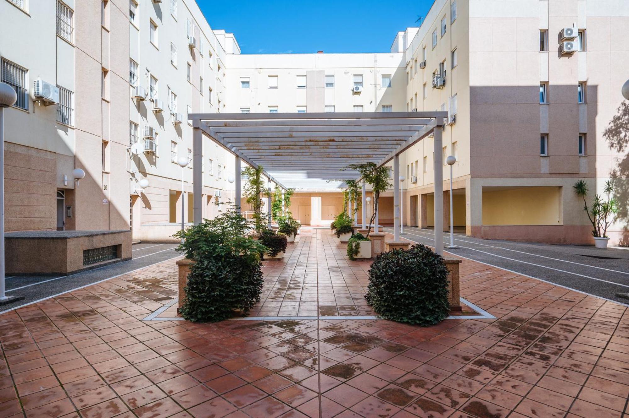Piso Familiar Virgen Del Rocio Appartement Sevilla Buitenkant foto
