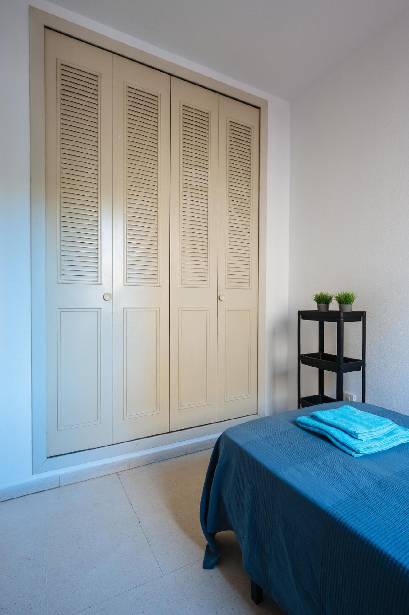 Piso Familiar Virgen Del Rocio Appartement Sevilla Buitenkant foto