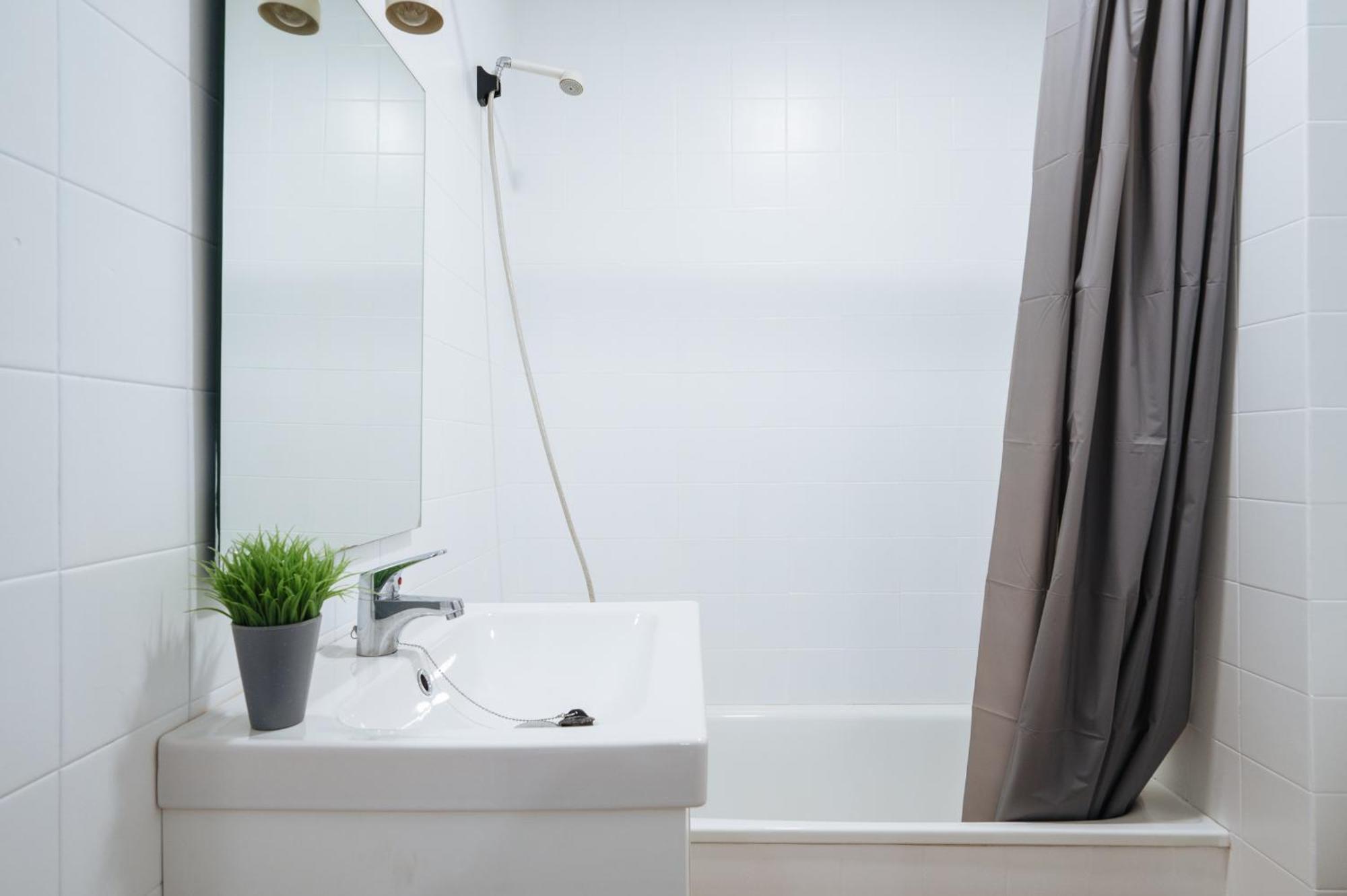 Piso Familiar Virgen Del Rocio Appartement Sevilla Buitenkant foto
