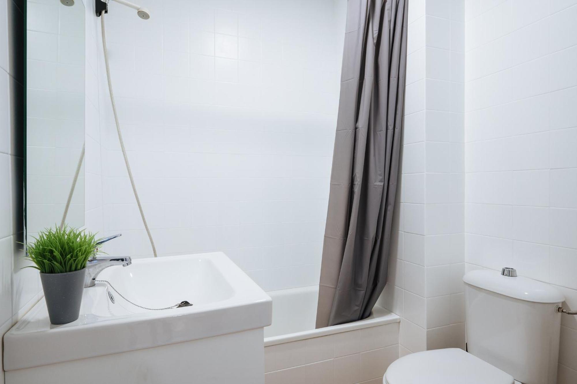Piso Familiar Virgen Del Rocio Appartement Sevilla Buitenkant foto